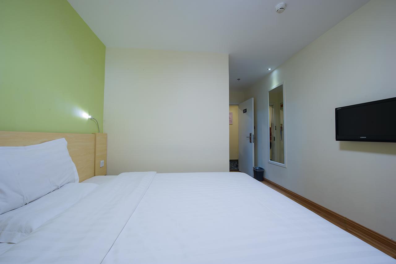 7Days Inn Guangzhou Southern Hospital Medical College Station 외부 사진