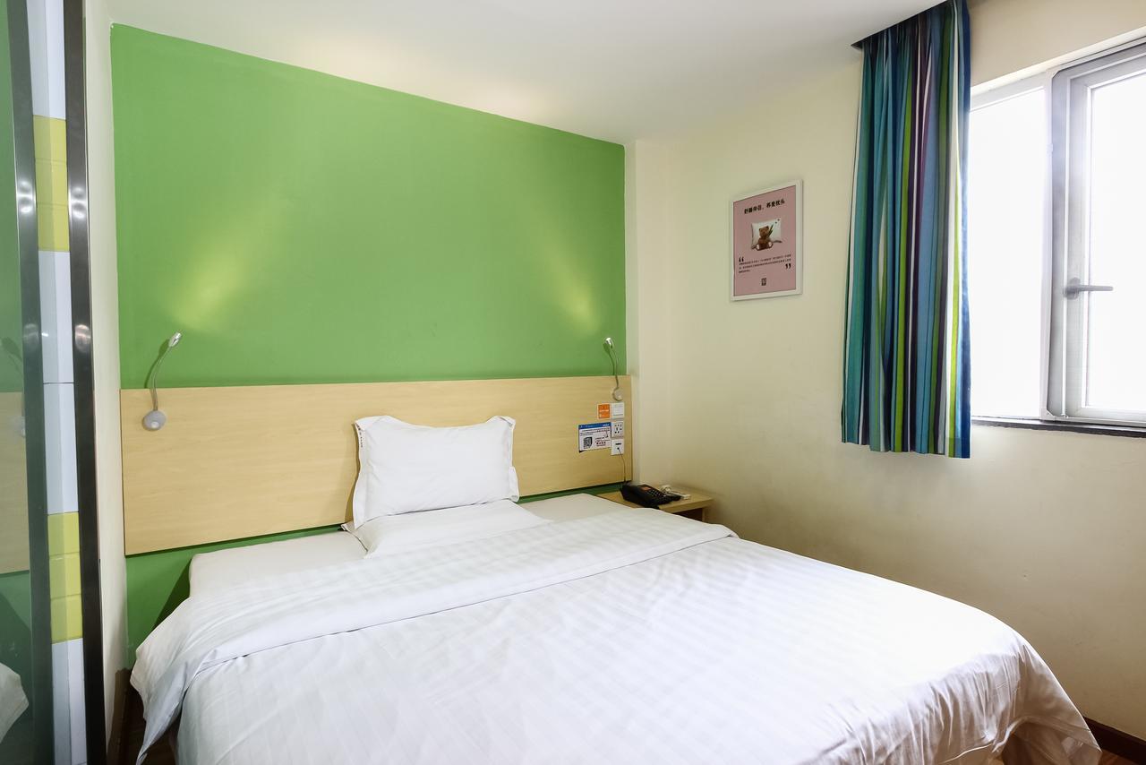 7Days Inn Guangzhou Southern Hospital Medical College Station 외부 사진