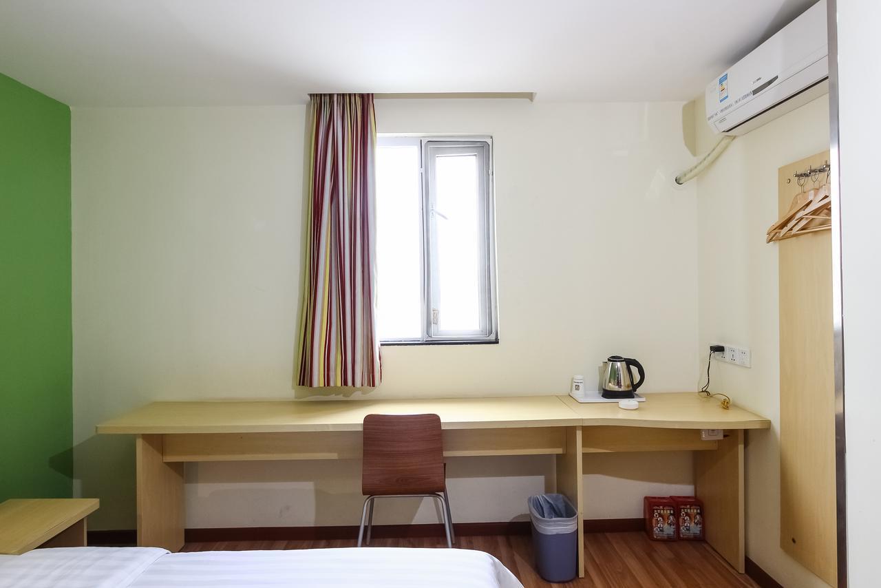 7Days Inn Guangzhou Southern Hospital Medical College Station 외부 사진